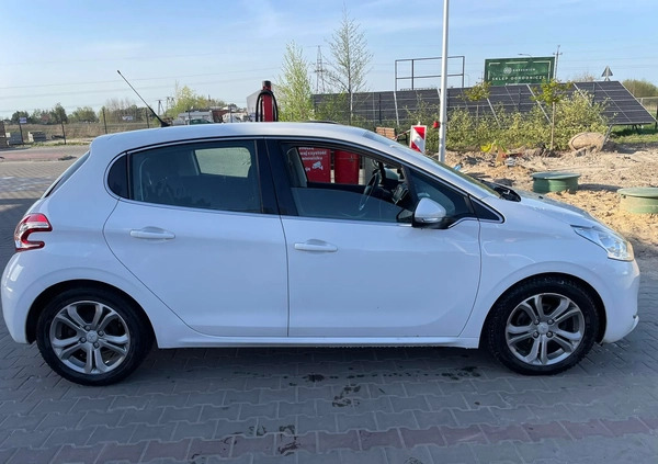 Peugeot 208 cena 23900 przebieg: 138000, rok produkcji 2012 z Swarzędz małe 254